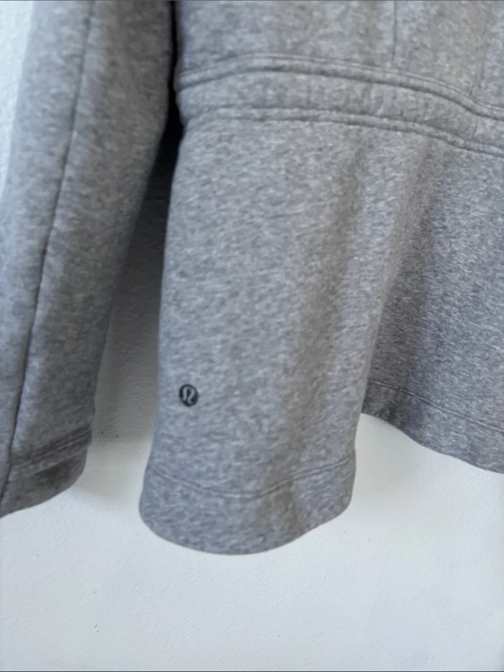 lululemon athletica Grey Full-Zip Funnel Neck Sweatshirt -419sku